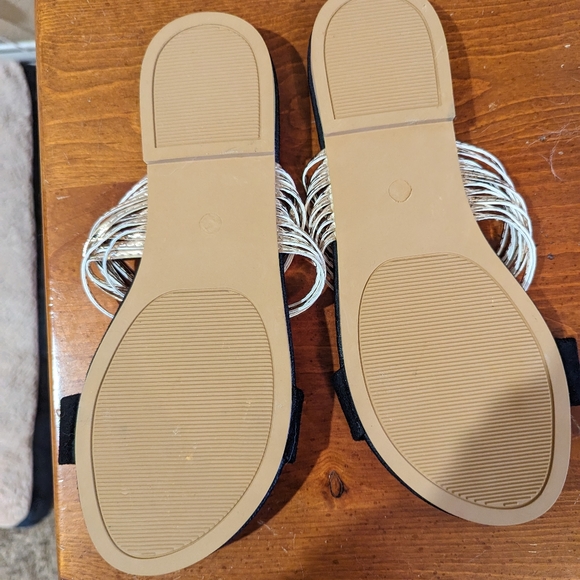 Sandals - Picture 2 of 2